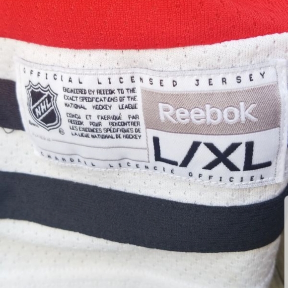 Blackhawks jersey - Picture 4 of 4